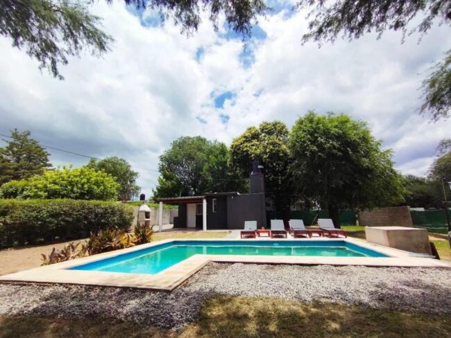 Ref 18 Venta en Villa Parque Siquiman
