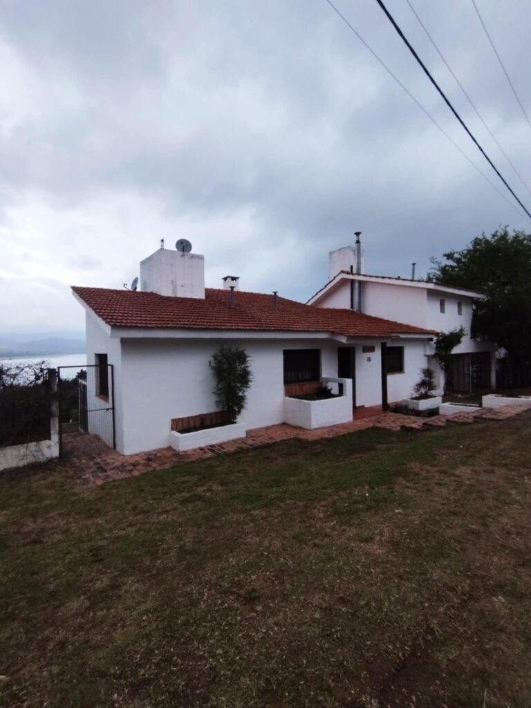 2d62d08b 9fc2 4c1a b13d b731114dea8f