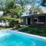 REF 05 CASA EN VENTA EN VILLA PARQUE SIQUIMAN CON VISTA AL LAGO -U$S130.000