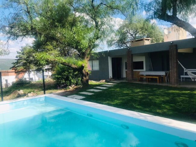 REF 05 CASA EN VENTA EN VILLA PARQUE SIQUIMAN CON VISTA AL LAGO -U$S 115.000 REF 05 CASA EN VENTA EN VILLA PARQUE SIQUIMAN CON VISTA AL LAGO -U$S 115.000