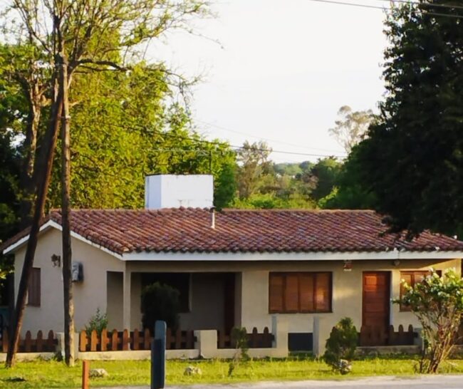 REF 012 MUY BUENA PROPIEDAD EN VENTA SOBRE RUTA 38 EN VILLA PARQUE SIQUIMAN