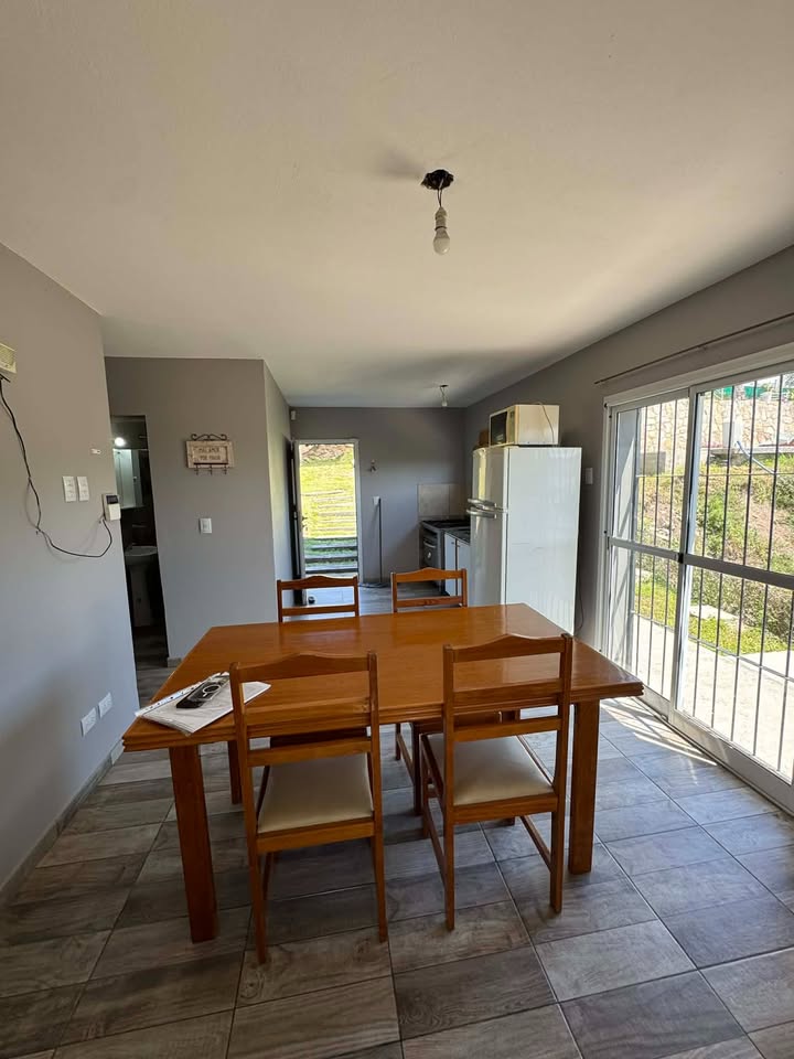 REF 02 HERMOSA PROPIEDAD CON EXCELENTE VISTA AL LAGO - VILLA PARQUE U$S 85.000 648229614 1197054708918156 438036920125200844 n