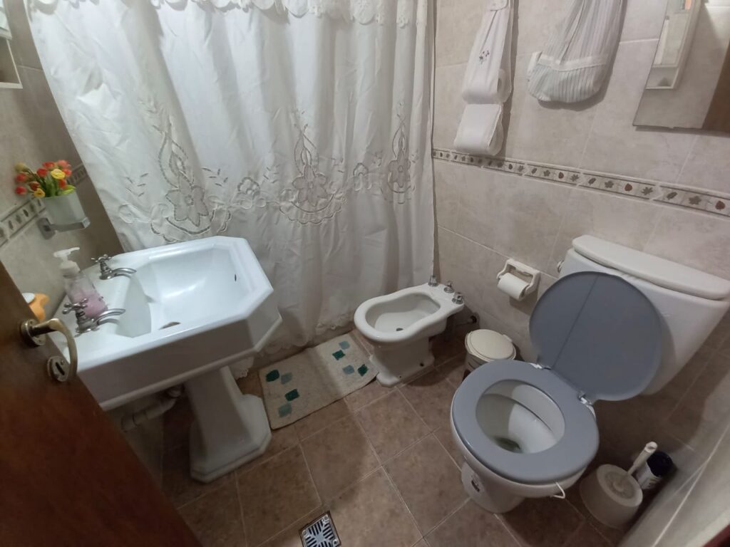 f5056168 bd94 4667 bca6 913c1b123d77