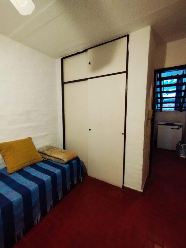 fdd9bf59 dae2 43f0 ae9a e0bae5a91534