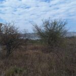 REF 076 HERMOSO LOTE EN VILLA PARQUE SIQUIMAN CON VISTA AL LAGO U$S 35.000