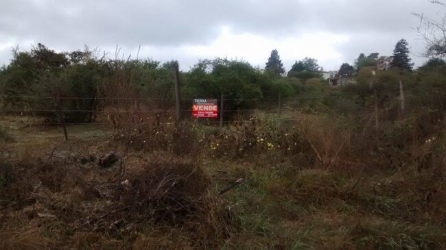 REF 081 TERRENO CON ESCRITURA DE 2000MTS U$S28.000 REF 081 TERRENO CON ESCRITURA DE 2000MTS U$S28.000