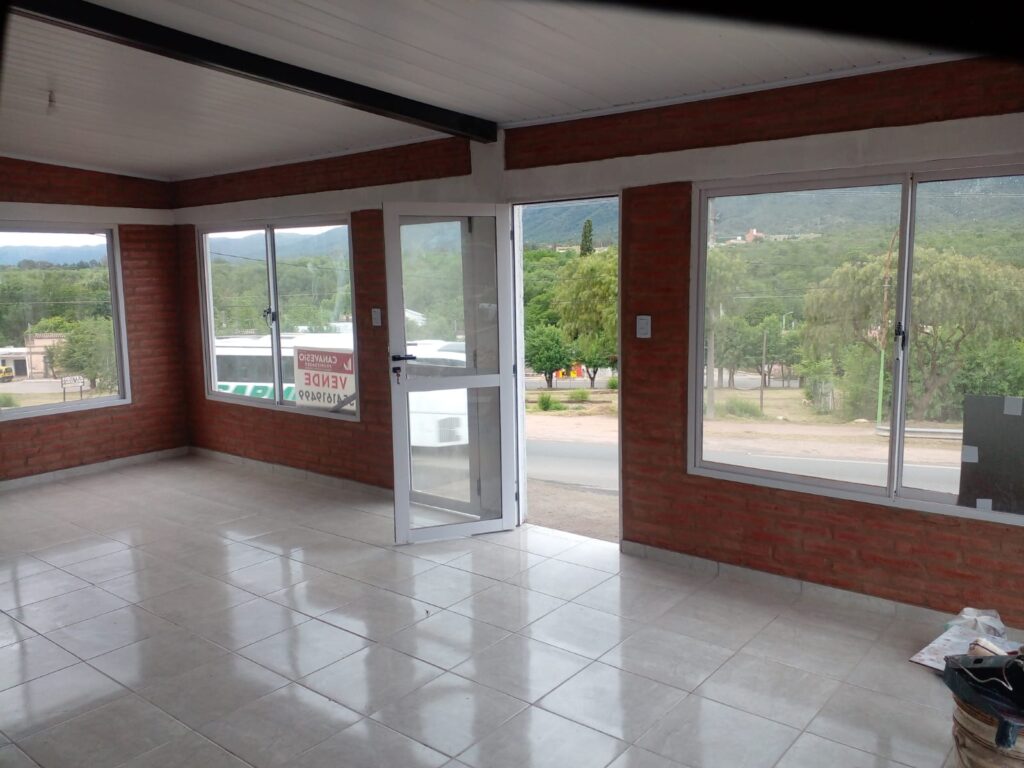 bf1ecdd0 5dc0 43fb 854d 89f9fa479a85