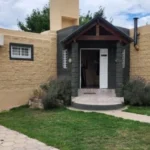 REF 105 CASA EN CALLE ROSARIO, A 50MTS DE RUTA 38, SIQUIMAN U$S127.600