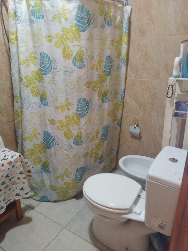 REF 103 CASA EN CALLE REINA MORA, B° LAS MOJARRAS SIQUIMAN U$S50.000 a877a056 590f 4c5c b5b4 1a70fc378124