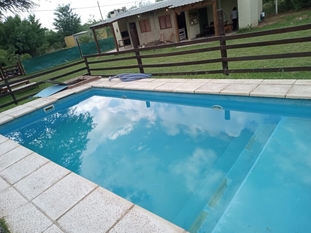 REF 104 COMPLEJO DE DEPARTAMENTOS EN SIQUIMAN U$S70.000 aaea57c1 ad78 4a23 99db 6c211078bc14