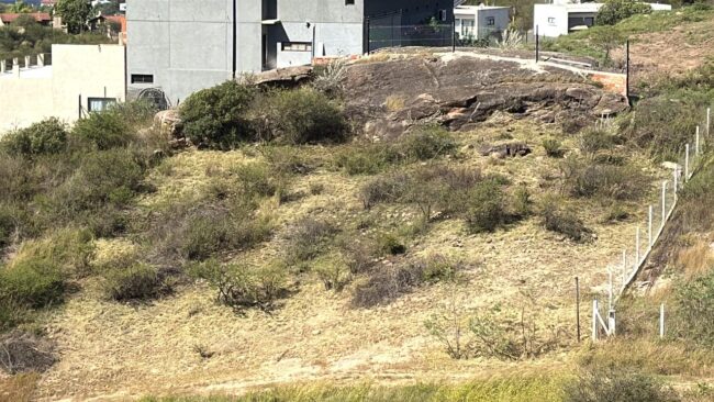 REF 109 LOTE EN B° PRIVADO VISTAS DEL LAGO - VILLA CARLOS PAZ U$S25.000 REF 109 LOTE EN B° PRIVADO VISTAS DEL LAGO - VILLA CARLOS PAZ U$S25.000