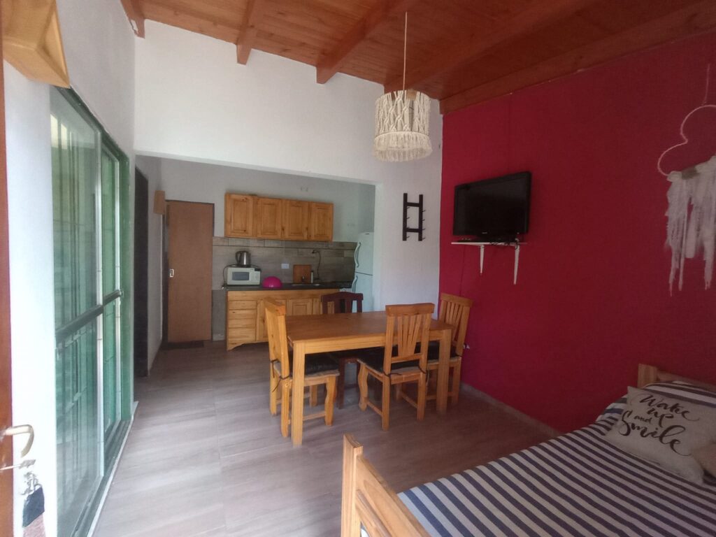 REF 104 COMPLEJO DE DEPARTAMENTOS EN SIQUIMAN U$S70.000 fdf1d328 1624 432d a452 01f57baa52b9