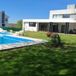 CASA EN ALQUILER B° PRIVADO LA ARBOLADA, COLECTORA CBA - VCP U$S2500 CASA EN ALQUILER B° PRIVADO LA ARBOLADA, COLECTORA CBA - VCP U$S2500