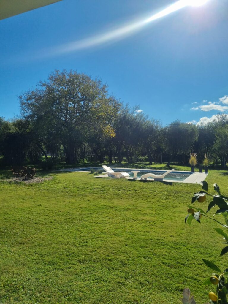 CASA EN ALQUILER B° PRIVADO LA ARBOLADA, COLECTORA CBA - VCP U$S2500 c0f1d64c 735f 4c15 b086 b66500c76897
