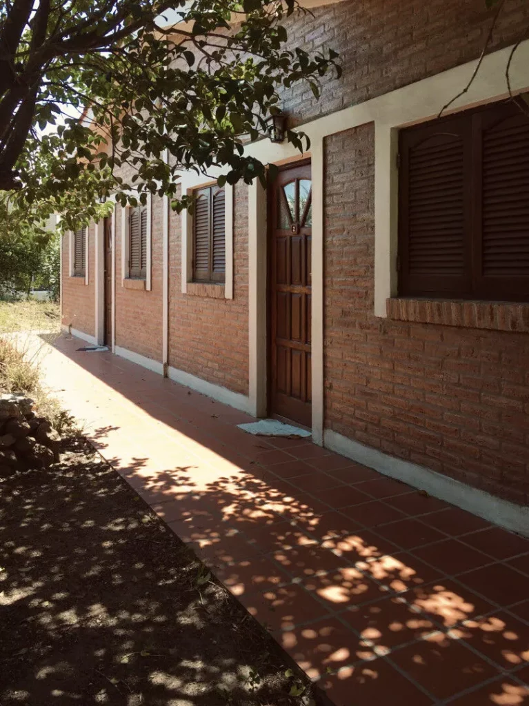 CABAÑA EN ALQUILER ANUAL EN BARRIO LAS MOJARRAS- SIQUIMAN xz74 cabana if2oxtos