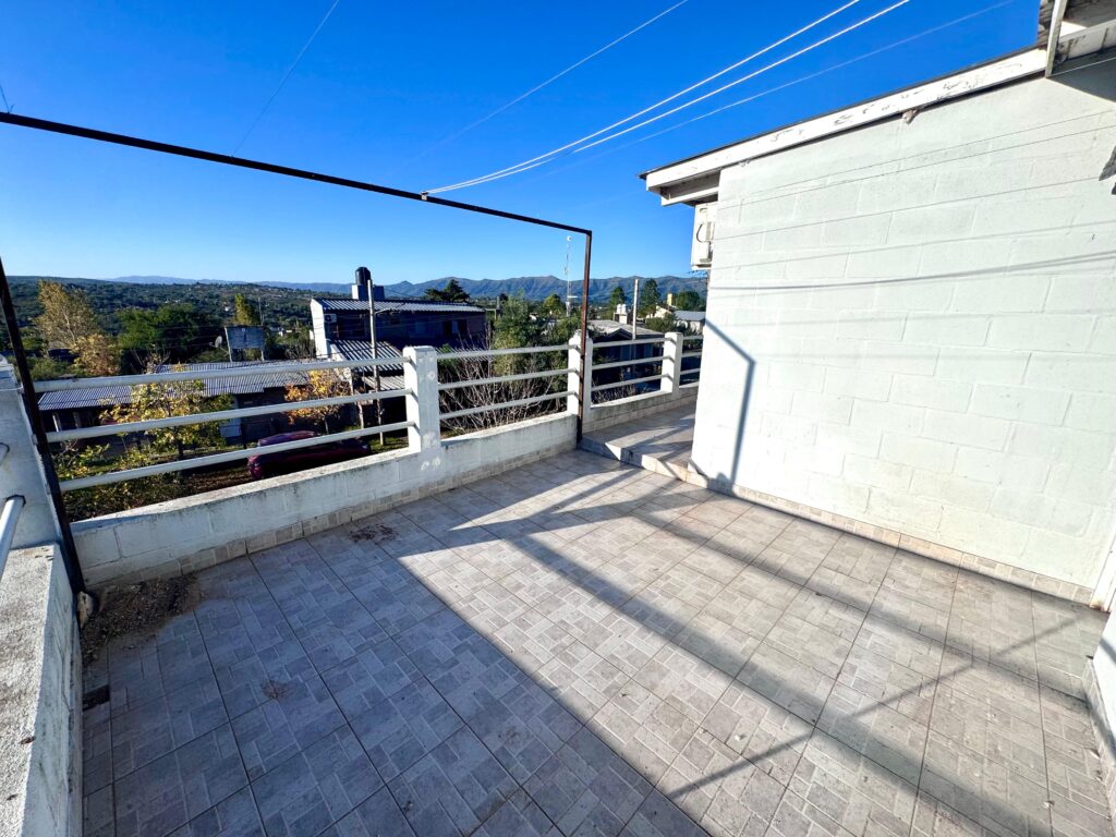 ALQUILER ANUAL B° LAS MOJARRAS DEPARTAMENTO CON PILETA $600.000 b0273c04 0804 4ac7 9a6d c3b5198f4551