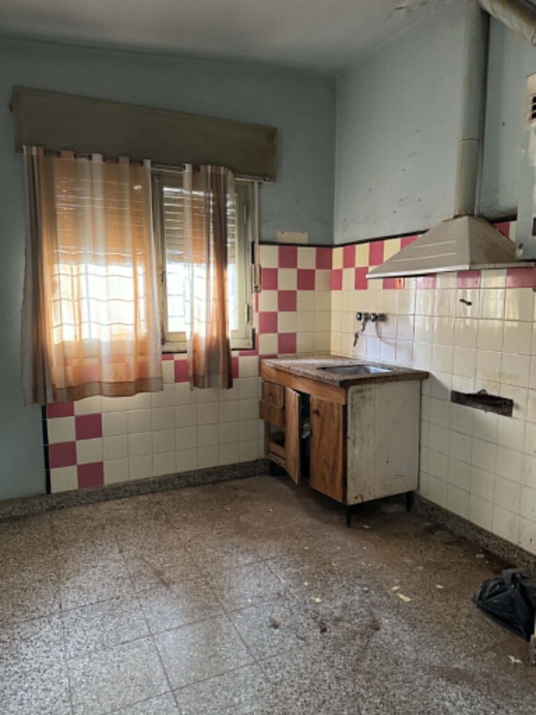 REF 117 CASA A RECICLAR EN CENTRO DE BIALET MASSÉ U$S50.000 9bb8c915 8188 4578 93f5 6f764cc00154