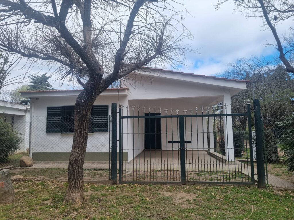 REF 115 CASA A 200mts DE RUTA 38 - VILLA PARQUE SÍQUIMAN - U$S38.000 c0b99d0c 97e7 4a1f b266 be7c8b479c01